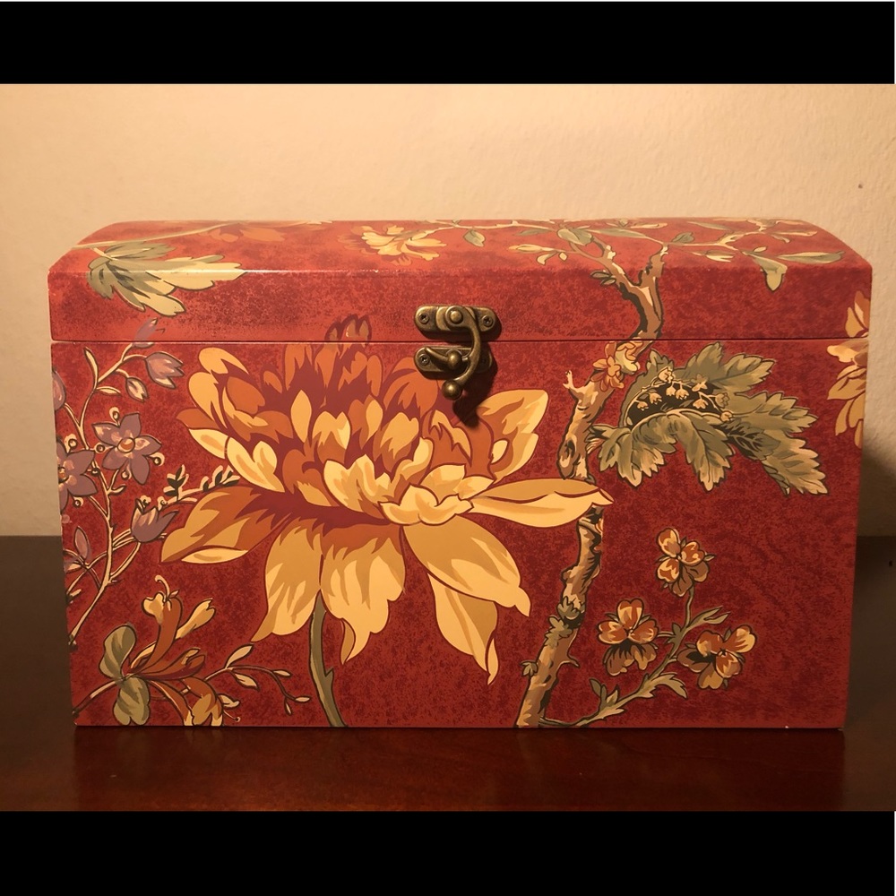 BP Industries Floral Wooden Photo Album Box